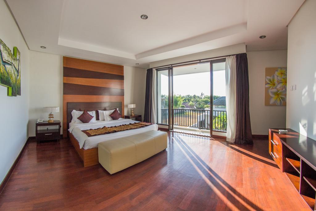 Villa Uma Girasole Canggu Exterior foto